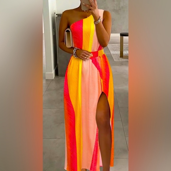 Dresses & Skirts - Vibrant Color One Shoulder, Split Thigh Dress
